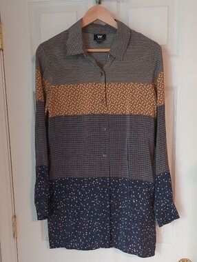 W by Worth Navy and Tan Colorblock Button-Down Shirt